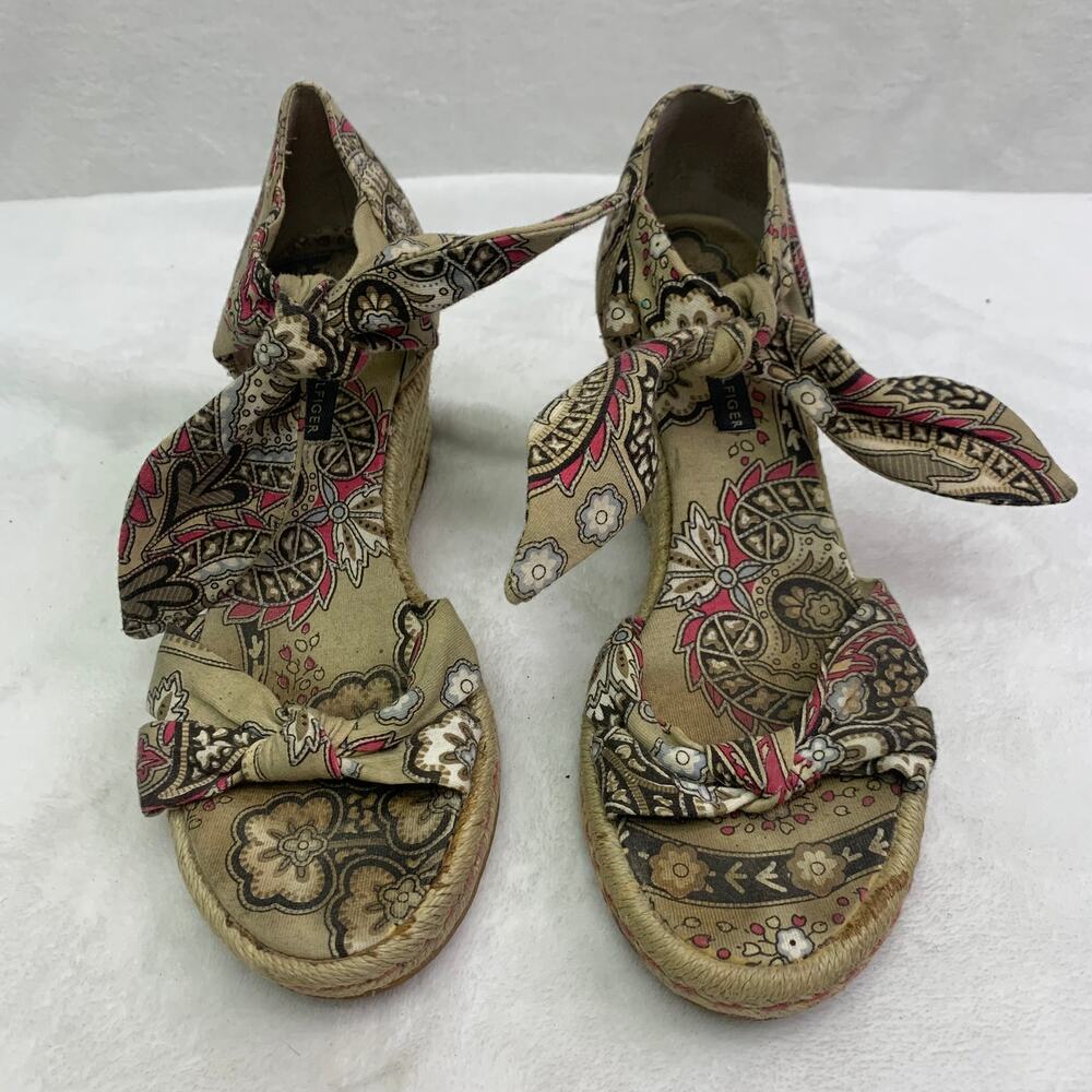 Tommy Hilfiger Womens Sz 7 Y2K Cotton Upper Wedge Sandals Paisley Pink Tie On - Picture 2 of 9